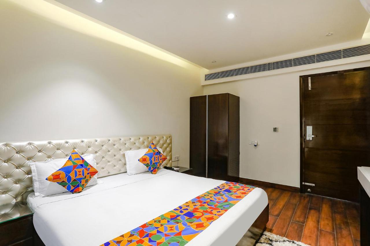 Fabhotel Grand Stay نيودلهي المظهر الخارجي الصورة